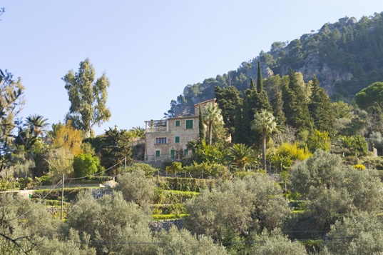 Deia-Soller